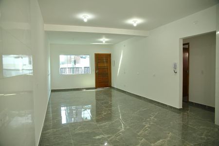 Casa à venda com 140m², 3 quartos e 2 vagasSala