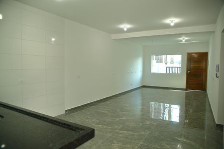 Casa à venda com 140m², 3 quartos e 2 vagasSala