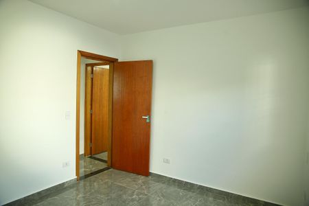 Casa à venda com 140m², 3 quartos e 2 vagasSuíte 2 