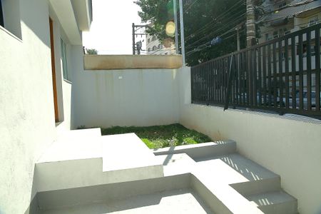 Casa à venda com 140m², 3 quartos e 2 vagasFachada ( vista interna ) 