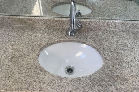 Apartamento para alugar com 54m², 2 quartos e 1 vagaBanheiro