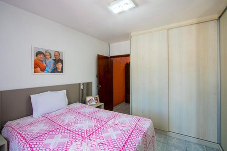 Casa à venda com 106m², 3 quartos e 1 vagaQuarto 1