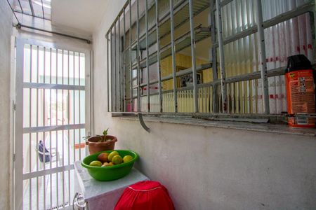 Casa à venda com 106m², 3 quartos e 1 vagaCorredor - Externo