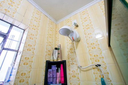 Casa à venda com 106m², 3 quartos e 1 vagaBanheiro