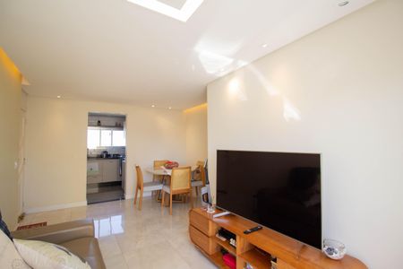 Apartamento à venda com 72m², 2 quartos e 1 vagaSala