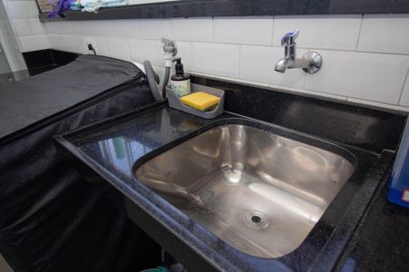 Apartamento à venda com 72m², 2 quartos e 1 vagaÁrea de Serviço