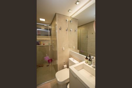 Apartamento à venda com 72m², 2 quartos e 1 vagaBanheiro Social