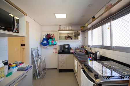 Apartamento à venda com 72m², 2 quartos e 1 vagaCozinha