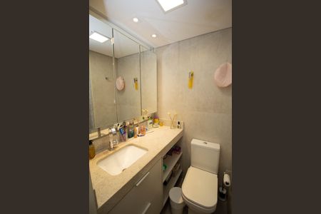 Apartamento à venda com 72m², 2 quartos e 1 vagaBanheiro da Suíte