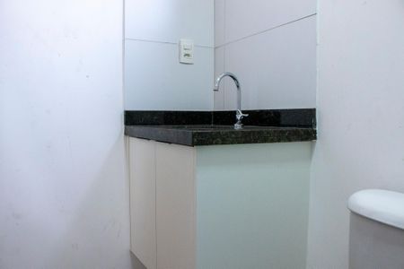 Banheiro da Suíte de apartamento para alugar com 2 quartos, 60m² em Jardim Prestes de Barros, Sorocaba