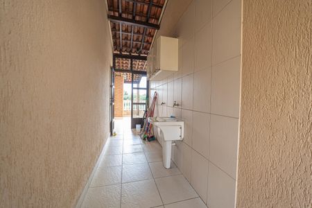 Casa à venda com 190m², 3 quartos e 6 vagasÁrea de Serviço