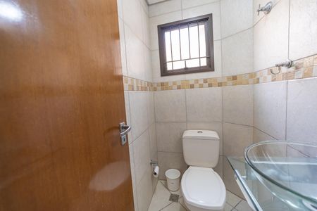 Casa à venda com 190m², 3 quartos e 6 vagasLavabo