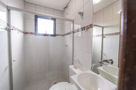 Casa à venda com 190m², 3 quartos e 6 vagasBanheiro do Quarto 3