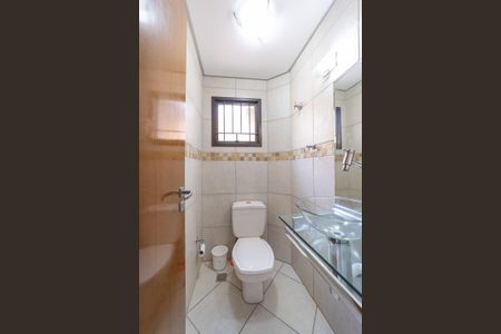 Casa à venda com 190m², 3 quartos e 6 vagasLavabo