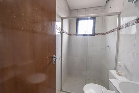 Casa à venda com 190m², 3 quartos e 6 vagasBanheiro do Quarto 3