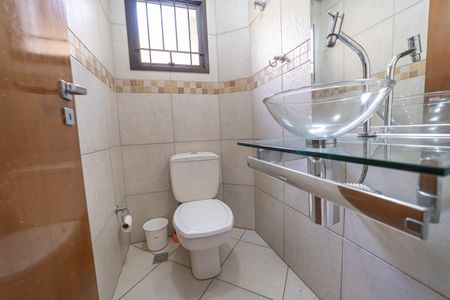 Casa à venda com 190m², 3 quartos e 6 vagasLavabo