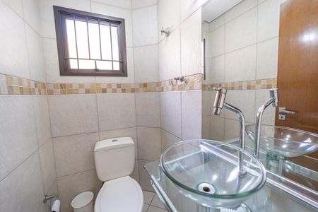 Casa à venda com 190m², 3 quartos e 6 vagasLavabo