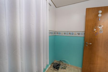 Casa à venda com 190m², 3 quartos e 6 vagasQuarto 2