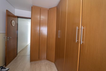 Casa à venda com 190m², 3 quartos e 6 vagasQuarto 1