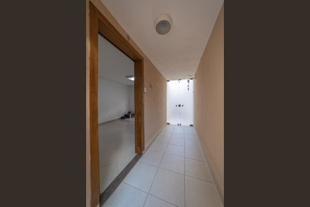 Casa à venda com 190m², 3 quartos e 6 vagasEntrada
