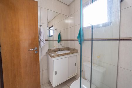 Casa à venda com 190m², 3 quartos e 6 vagasBanheiro