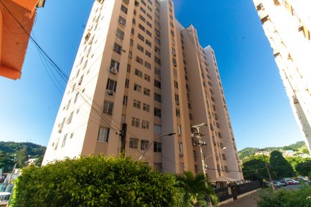 Apartamento à venda com 58m², 2 quartos e 1 vagaFachada