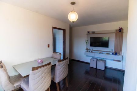 Apartamento à venda com 58m², 2 quartos e 1 vagaSala