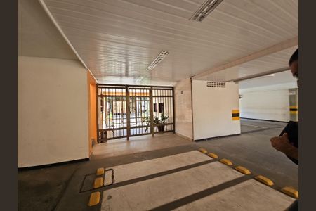 Apartamento para alugar com 75m², 2 quartos e 1 vagaEntrada