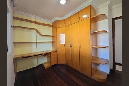 Apartamento para alugar com 75m², 2 quartos e 1 vagaquarto 1