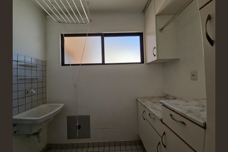 Apartamento para alugar com 75m², 2 quartos e 1 vagaÁrea de Serviço