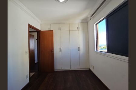 Apartamento para alugar com 75m², 2 quartos e 1 vagaquarto 2