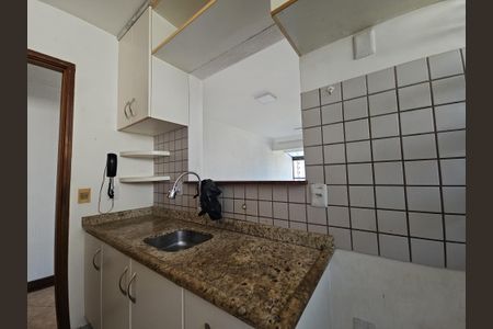Apartamento para alugar com 75m², 2 quartos e 1 vagaCozinha