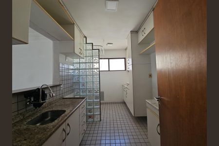 Apartamento para alugar com 75m², 2 quartos e 1 vagaCozinha