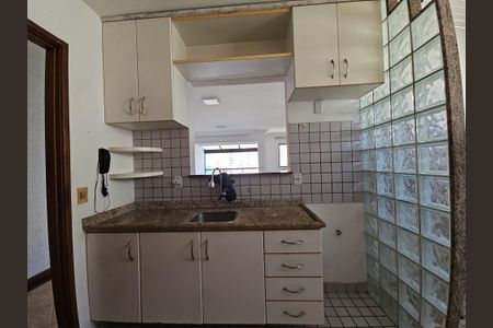 Apartamento para alugar com 75m², 2 quartos e 1 vagaCozinha