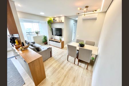 Sala de apartamento para alugar com 2 quartos, 60m² em Limão, São Paulo