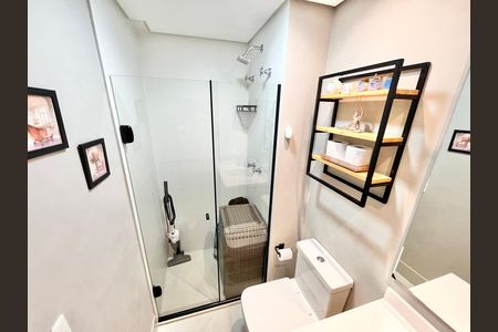 Apartamento para alugar com 60m², 2 quartos e 1 vaga Apartamento para alugar com 60m², 2 quartos e 1 vagaBanheiro