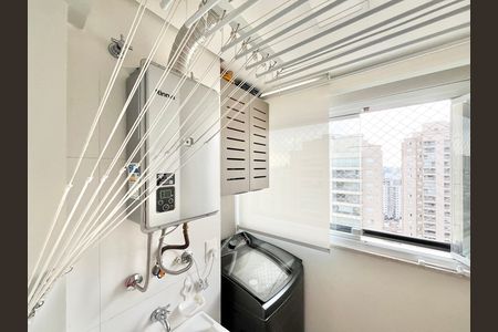 Apartamento para alugar com 60m², 2 quartos e 1 vaga Apartamento para alugar com 60m², 2 quartos e 1 vagaCozinha e Área de Serviço