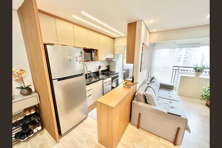 Apartamento para alugar com 60m², 2 quartos e 1 vaga Apartamento para alugar com 60m², 2 quartos e 1 vagaCozinha e Área de Serviço