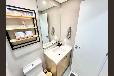 Apartamento para alugar com 60m², 2 quartos e 1 vaga Apartamento para alugar com 60m², 2 quartos e 1 vagaBanheiro