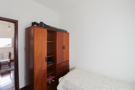 Casa à venda com 400m², 5 quartos e 4 vagas Casa à venda com 400m², 5 quartos e 4 vagasQuarto 3