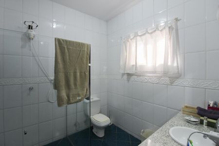 Casa à venda com 400m², 5 quartos e 4 vagas Casa à venda com 400m², 5 quartos e 4 vagasBanheiro da Suíte 1