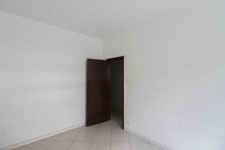 Casa à venda com 400m², 5 quartos e 4 vagas Casa à venda com 400m², 5 quartos e 4 vagasQuarto 2