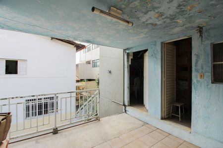 Casa à venda com 400m², 5 quartos e 4 vagas Casa à venda com 400m², 5 quartos e 4 vagasÁrea de Serviço