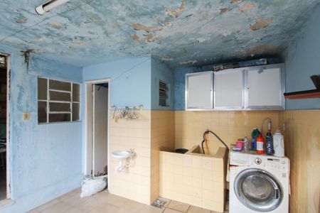 Casa à venda com 400m², 5 quartos e 4 vagas Casa à venda com 400m², 5 quartos e 4 vagasÁrea de Serviço