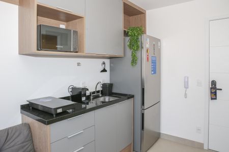 Sala e Cozinha de kitnet/studio para alugar com 1 quarto, 33m² em Perdizes, São Paulo