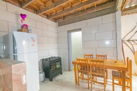 Cozinha de casa à venda com 3 quartos, 72m² em Harmonia, Canoas