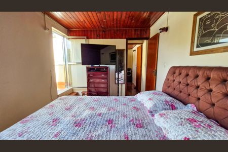 Casa à venda com 110m², 2 quartos e 2 vagasQuarto
