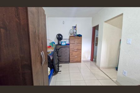 Casa à venda com 110m², 2 quartos e 2 vagasQuarto
