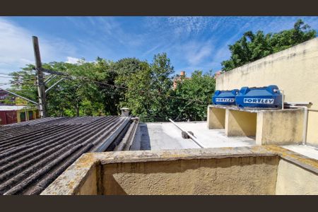 Casa à venda com 110m², 2 quartos e 2 vagasVaranda