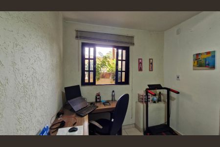 Casa à venda com 110m², 2 quartos e 2 vagasQuarto